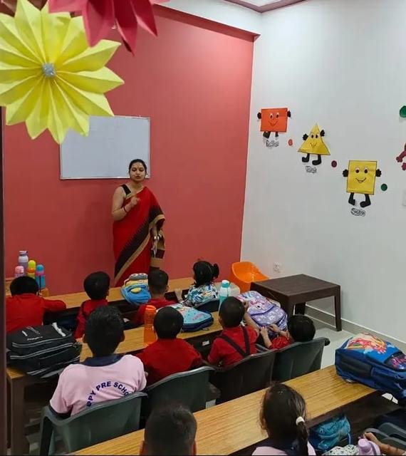 Our classroom: Bright walls, busy minds